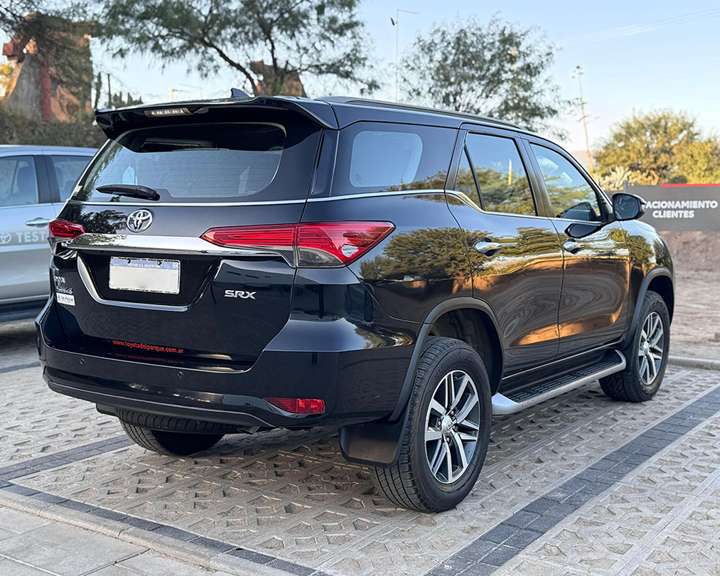 TOYOTA SW4 4X4 SRX 2.8 TDI 6 A/T 7A