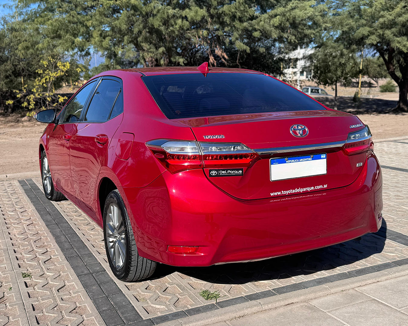 TOYOTA COROLLA XEI 1.8 6M/T 